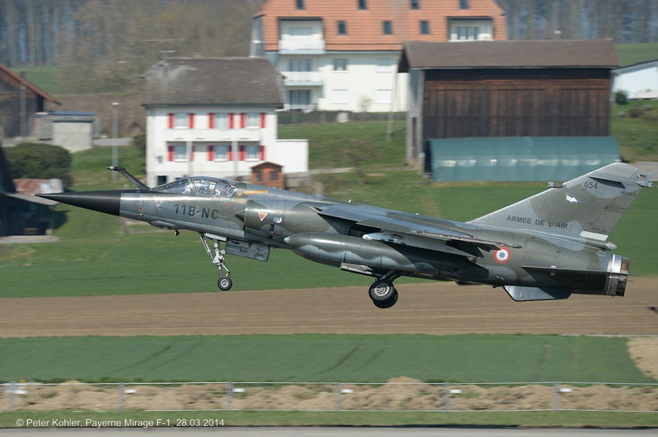 %_tempFileNamecomp_140328_PAY_Mirage_F1%20230%