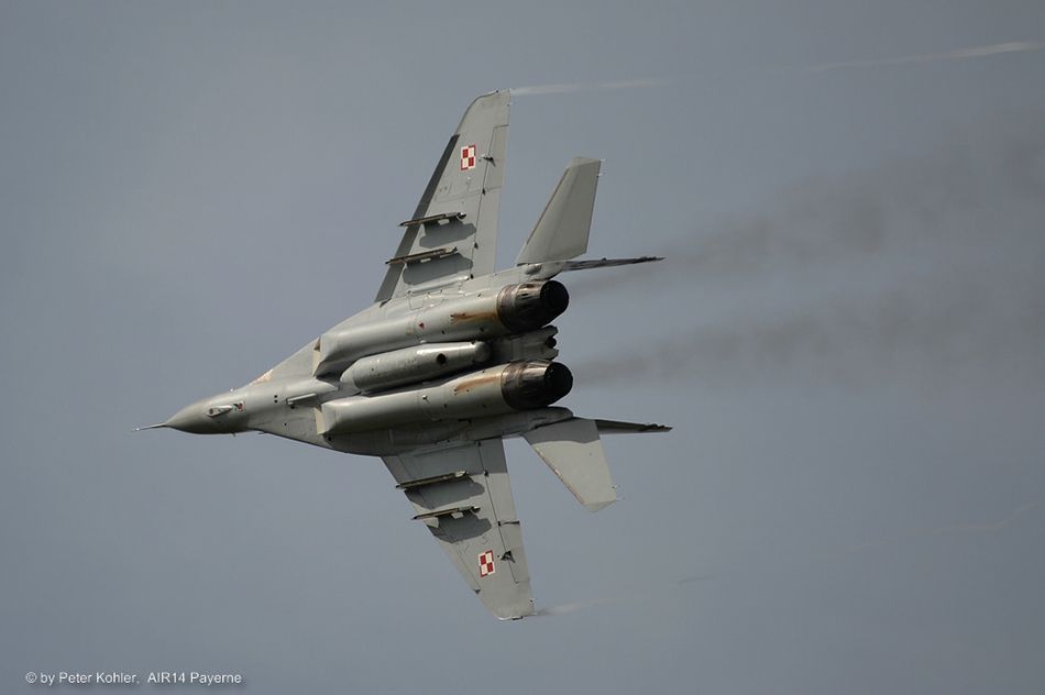 %_tempFileNamecomp_140828_AIR14%20635-%